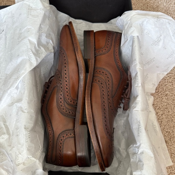 Allen Edmonds Wingtips - McAllister, Chili - Picture 6 of 9